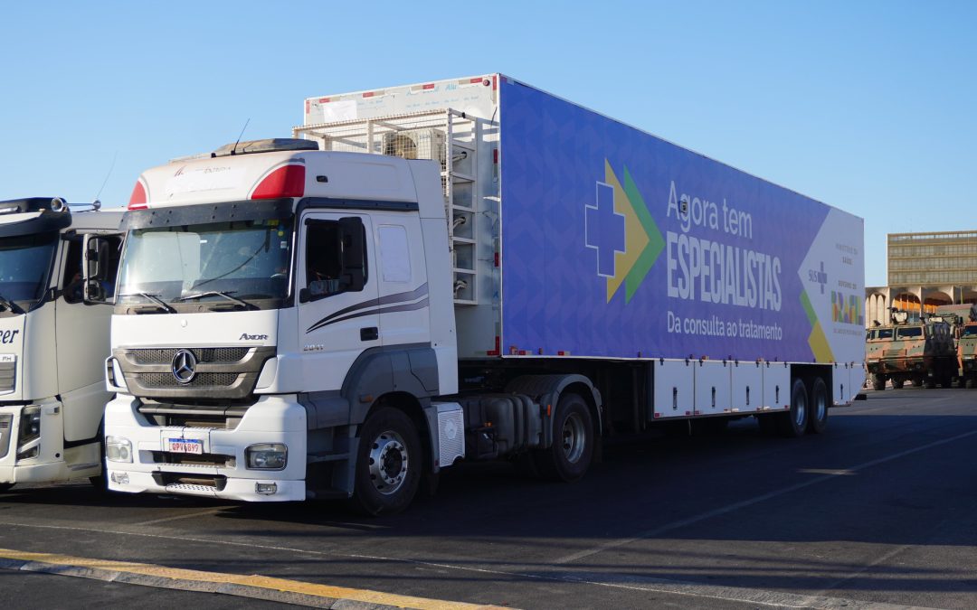 Carretas do programa Agora Tem Especialistas superam 100 localidades atendidas no país