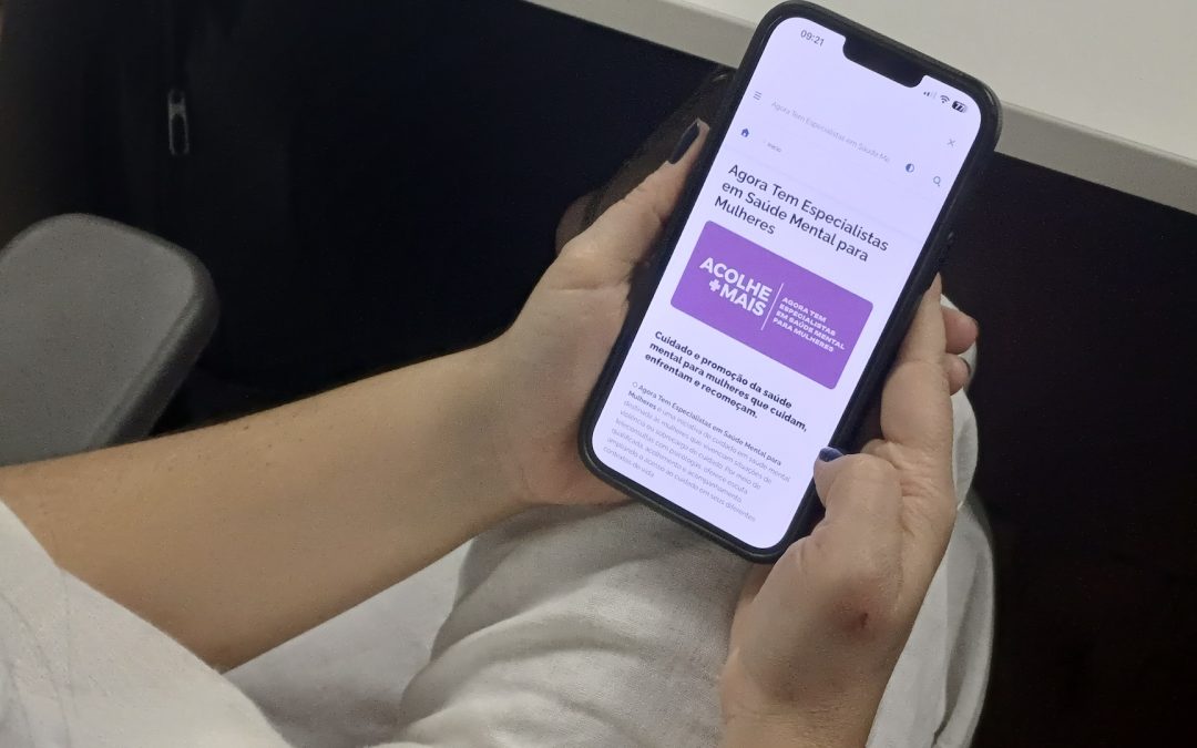 SUS implanta teleatendimento psicológico para mulheres em todo o país